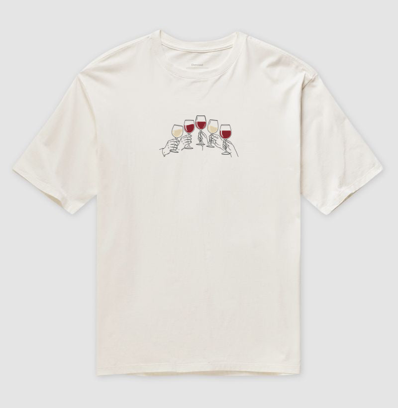 Camiseta Oversized - Vinhos - Brindaremos